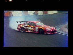 画像ギャラリー No.017のサムネイル画像 / 出演声優陣が「頭文字D ARCADE STAGE 8 インフィニティ」でレースを繰り広げた「新劇場版『頭文字Ｄ』スペシャルイベント〜覚醒〜」をレポート