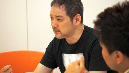 画像ギャラリー No.007のサムネイル画像 / 「運転する楽しさ」を若者に伝えたい――「頭文字D AS8」＆「湾岸マキシ5」コラボ記念・両作の名物プロデューサーによるドライブゲーム大放談
