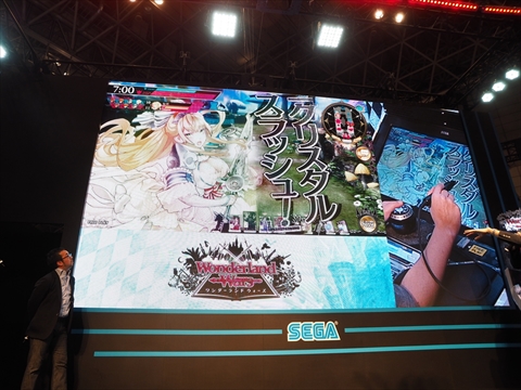 画像ギャラリー No.013のサムネイル画像 / ［JAEPO2014］セガの隠し球は，童話の主人公達が戦うMOBA系ストラテジーゲーム。「WONDERLAND WARS」ステージの模様をレポート