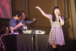画像ギャラリー No.015のサムネイル画像 / maimai収録楽曲のアーティストが熱唱！　6時間のライブで燃えあがった「maimai LIVE 2014 洗濯祭〜」をレポート