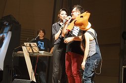 画像ギャラリー No.046のサムネイル画像 / maimai収録楽曲のアーティストが熱唱！　6時間のライブで燃えあがった「maimai LIVE 2014 洗濯祭〜」をレポート