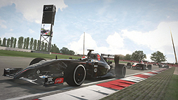 画像ギャラリー No.018のサムネイル画像 / 「F1 2014」が日本GPの開催時期に合わせて本日発売。フィーチャーをまとめた発売記念ムービーと美しいスクリーンショットが公開