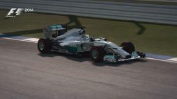 画像ギャラリー No.002のサムネイル画像 / 「F1 2014」，ホッケンハイムリンクでの走行シーンを収録したムービーが公開
