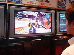 画像ギャラリー No.014のサムネイル画像 / ［TGS 2014］パーツを組み合わせて戦う夢のガンプラバトルが帰ってきた。「ガンダムブレイカー2」PS3版プレイレポート