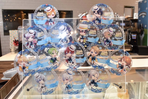 画像ギャラリー No.056のサムネイル画像 / 王子様たちの甘いボイスでメロメロに！　「夢王国と眠れる100人の王子様 in JOYPOLIS Winter Party」をレポート