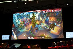 画像ギャラリー No.014のサムネイル画像 / ［TGS 2017］「Overwatch」公式大会の代表を中心としたドリームチームと，7th heavenが激突。e-Sports Xステージのスペシャルマッチをレポート