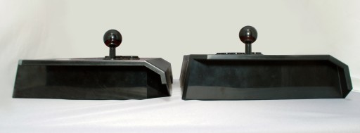 画像ギャラリー No.003のサムネイル画像 / タッチパッド搭載のPS4＆PS3両対応アケコン「リアルアーケードPro.V 隼」レビュー。海外大会での使用には注意が必要かも？