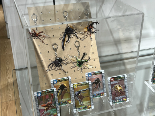 画像ギャラリー No.004のサムネイル画像 / 「甲虫王者ムシキング 20周年記念 POP UP SHOP in OIOI」マルイシティ横浜にて開催。かつて共に闘った甲虫たちと再会しよう！