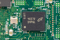 画像ギャラリー No.011のサムネイル画像 / NVMe準拠のPCIe 3.0接続となるIntel製SSD「SSD 750」レビュー。SATA 6Gbps比で2倍以上という圧倒的な速度性能を確認する