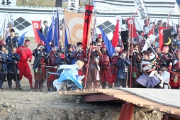 画像ギャラリー No.077のサムネイル画像 / イケメン武将たちとふたり旅気分が楽しめる「イケメン戦国」×山梨県笛吹市コラボ＆大迫力の川中島合戦戦国絵巻レポート