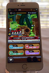 画像ギャラリー No.005のサムネイル画像 / ゲームを遊んでクーポンを獲得できる“稼ゲー”「大集合！ワイワイパーティ」のAndroid版先行テストが本日スタート。メディア向け発表会の模様をレポート