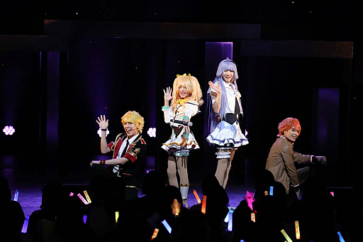画像ギャラリー No.008のサムネイル画像 / 「アイ★チュウ」，7月27日に開催された「Live!!!アイ★チュウ　ザ・ステージ〜Planète et Fleurs〜」のライブレポートが到着