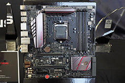 画像ギャラリー No.011のサムネイル画像 / 「Intel Z170」搭載のゲーマー向けマザーボードを各社が発表。高速化されたM.2スロットやUSB 3.1 Type-A＆Cポート搭載が標準に