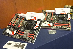画像ギャラリー No.033のサムネイル画像 / 「Intel Z170」搭載のゲーマー向けマザーボードを各社が発表。高速化されたM.2スロットやUSB 3.1 Type-A＆Cポート搭載が標準に