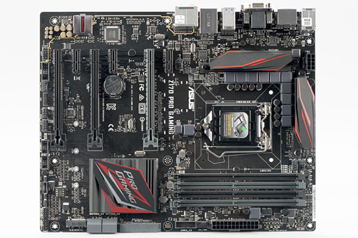 画像ギャラリー No.003のサムネイル画像 /  「Z170 PRO GAMING」を細かくチェック。2万円台半ばで買えるASUSのゲーマー向けマザーは新たな定番になるかも