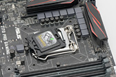 画像ギャラリー No.040のサムネイル画像 /  「Z170 PRO GAMING」を細かくチェック。2万円台半ばで買えるASUSのゲーマー向けマザーは新たな定番になるかも