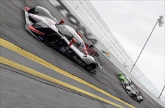 画像ギャラリー No.008のサムネイル画像 / 「Project CARS 2」，路面がリアルタイムで変化してグリップに影響を及ぼすLiveTrack 3.0やVRヘッドセット対応など，進化したポイントを紹介