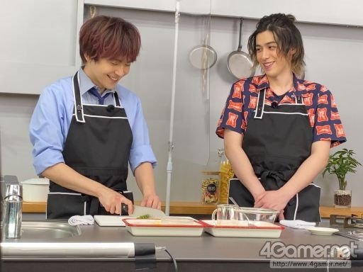 画像ギャラリー No.008のサムネイル画像 / 「あんスタ！！」CAFE CINNAMON ニキズキッチン第3回収録現場の潜入レポート。山口智広さん＆神永圭佑さんが冷や麦作りにちゃれんじ！