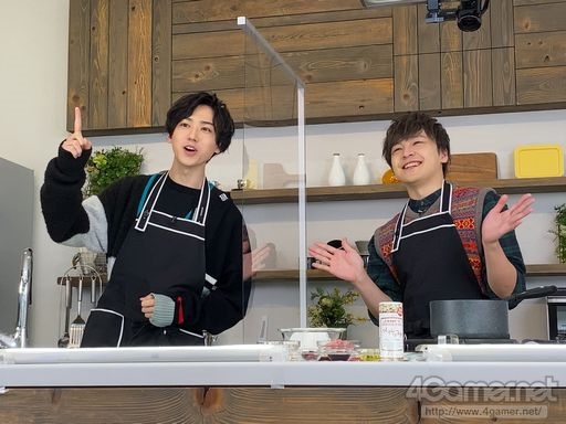画像ギャラリー No.002のサムネイル画像 / 「あんスタ！！」配信番組「CAFE CINNAMON ニキズキッチン」第7回収録現場に潜入レポート。餅つき＆おもちピザに挑戦！