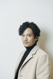 画像ギャラリー No.012のサムネイル画像 / 「星ドラ」の新TVCM 「ギガ感謝祭 応援ソング 勇者篇」が5月18日より順次オンエア。CM内では稲垣吾郎さん，草彅剛さん，香取慎吾さんが歌唱している「星のファンファーレ」を使用