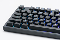 画像ギャラリー No.026のサムネイル画像 / 「REALFORCE RGB」レビュー。世界初，「キー入力がオンになる深さを変更できる機能」付きのゲーマー向け静電容量式キーボードは買いなのか