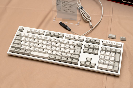 画像ギャラリー No.006のサムネイル画像 / 東プレ，16年ぶりのREALFORCE第2世代モデルを発表。アクチュエーションポイント変更機能対応モデルや静音モデルなど，バラエティに富む