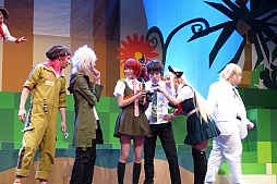 画像ギャラリー No.004のサムネイル画像 / 舞台公演「スーパーダンガンロンパ2 THE STAGE〜さよなら絶望学園〜」のゲネプロをレポート。原作に忠実なキャラクターや演出，そしてモノクマのハジけぶりを大いに楽しもう
