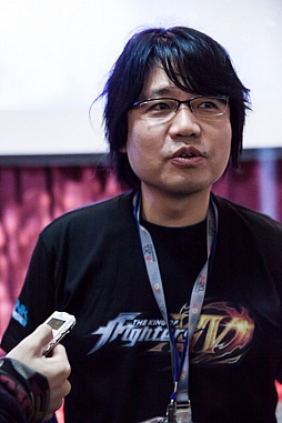 画像ギャラリー No.002のサムネイル画像 / 「THE KING OF FIGHTERS XIV」が目指すのは，これまでで一番遊びやすいKOF。小田泰之プロデューサーへのインタビューと直撮りプレイムービーを掲載