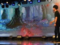 画像ギャラリー No.013のサムネイル画像 / グリーのスマホ向け新作RPG「追憶の青」発表会に，中島美嘉さんがゾンビになって登場。開発陣によるトークも行われたイベントをレポート