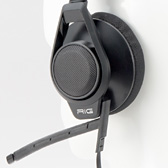 画像ギャラリー No.008のサムネイル画像 / HW短評：Plantronics「RIG Surround」（1）ヘッドセットの巨人によるゲーマー向けモデルの外観をチェック