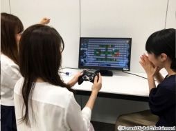 画像ギャラリー No.004のサムネイル画像 / 「対戦！ボンバーマン」がゲームコントローラーで遊べるように