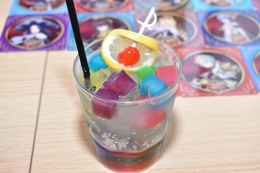 画像ギャラリー No.023のサムネイル画像 / 飲んで喰らって体力満タン！ 「セブンナイツ」公式カフェ“セブンナイツ 原宿ギルド in AMO CAFE”が10月20日にオープン