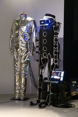 画像ギャラリー No.008のサムネイル画像 / 「Rez Infinite」の「The Game Awards 2016 Best VR Game」受賞を記念し，水口哲也氏とSIE 吉田修平氏が対談。二人が語るVRの可能性とは