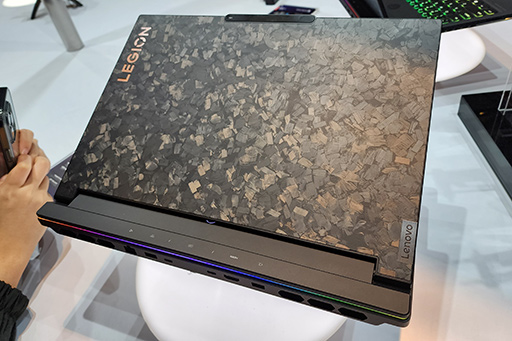 画像ギャラリー No.004のサムネイル画像 / 独自AIチップ搭載のゲーマー向けノートPCや多画面マニアも欲しくなる2画面ノートPCなど，Lenovoの魅力的な新製品をチェック