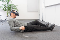 画像ギャラリー No.074のサムネイル画像 / 徳岡正肇の これをやるしかない！：VR空間内を歩き回れる夢のシステム「HTC Vive」が持つ可能性と課題について考える