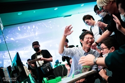 画像ギャラリー No.019のサムネイル画像 / 「鉄拳7」最後のMASTERCUPには765（ナムコ）人が参戦！　初のPC版開催となった同大会の模様をフォトレポートで紹介