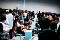 画像ギャラリー No.068のサムネイル画像 / 「鉄拳7」最後のMASTERCUPには765（ナムコ）人が参戦！　初のPC版開催となった同大会の模様をフォトレポートで紹介