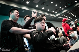 画像ギャラリー No.090のサムネイル画像 / 「鉄拳7」最後のMASTERCUPには765（ナムコ）人が参戦！　初のPC版開催となった同大会の模様をフォトレポートで紹介