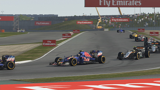 画像ギャラリー No.003のサムネイル画像 / 本日発売された「F1 2016」をレビュー。F1世界選手権をリアルに再現したシリーズ最新作で,至高の走りを楽しもう