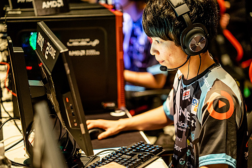 画像ギャラリー No.001のサムネイル画像 / 「PUBG JAPAN SERIES」Season3を制し，2つの国際大会に出場したDetonatioN Gaming WhiteのSSeeS選手インタビューをお届け