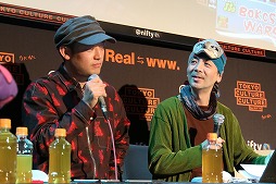 画像ギャラリー No.002のサムネイル画像 / 「ボコスカウォーズII」の発売記念イベントが開催。前作の発売から33年間シリーズを支えてきた人達に，監督のラショウ氏が感謝を示した