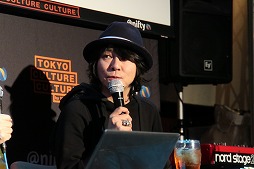 画像ギャラリー No.017のサムネイル画像 / 「ボコスカウォーズII」の発売記念イベントが開催。前作の発売から33年間シリーズを支えてきた人達に，監督のラショウ氏が感謝を示した