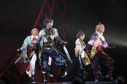 画像ギャラリー No.006のサムネイル画像 / 乱世を生きる武将たちが銀河劇場で魅せる！　舞台「戦刻ナイトブラッド」ゲネプロ公演をレポート