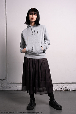 画像ギャラリー No.015のサムネイル画像 / 「リトルナイトメア」のパーカーがアパレルブランド“TORCH TORCH”から発売。シックスとノーム，モノとシックスの2種類