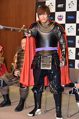 画像ギャラリー No.008のサムネイル画像 / プロレス（に）戦国時代到来！飯伏選手らが信長に扮して戦う「信長の野望」×「DDTプロレスリング」戦国武将マッチとはいかに