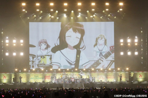画像ギャラリー No.006のサムネイル画像 / 「ブシロード15周年記念ライブ in ベルーナドーム」開催報告が公開に
