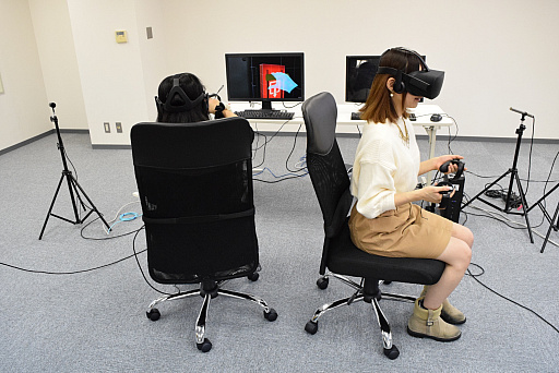 画像ギャラリー No.013のサムネイル画像 / 本日リリースのVR脱出ゲーム「エニグマスフィア〜透明球の謎」のプレイレポート。Oculus Touchによる細やかな手の動きと，協力プレイの楽しさが特徴