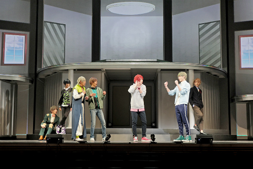 画像ギャラリー No.002のサムネイル画像 / 本日開幕した「MANKAI STAGE『A3!』ACT2!〜SPRING 2022〜」の舞台写真＆キャストコメントを公開