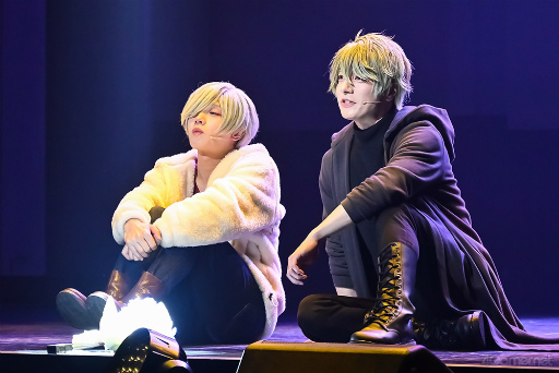 画像ギャラリー No.008のサムネイル画像 / 「MANKAI STAGE『A3!』ACT2! 〜WINTER 2024〜」ゲネプロレポート。信頼しあう劇団員たちの絆が，最高の芝居を作る新生冬組公演
