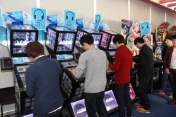 画像ギャラリー No.025のサムネイル画像 / 「The 6th KONAMI Arcade Championship」開幕記念イベントレポート。前チャンピオンとゲスト陣が，全11タイトルの見どころを解説